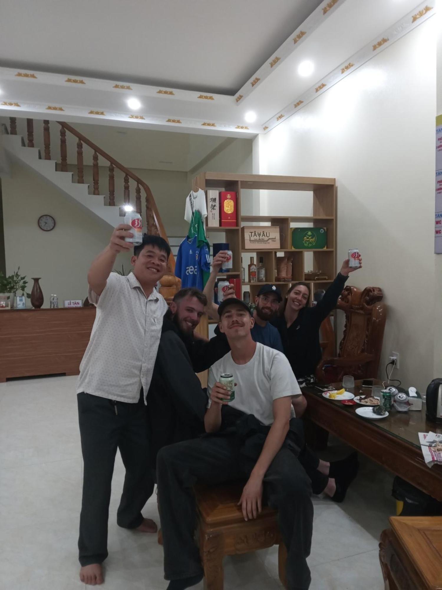 Lang Lap Viethung Hostel-Motorbikes For Rental - Tour מראה חיצוני תמונה