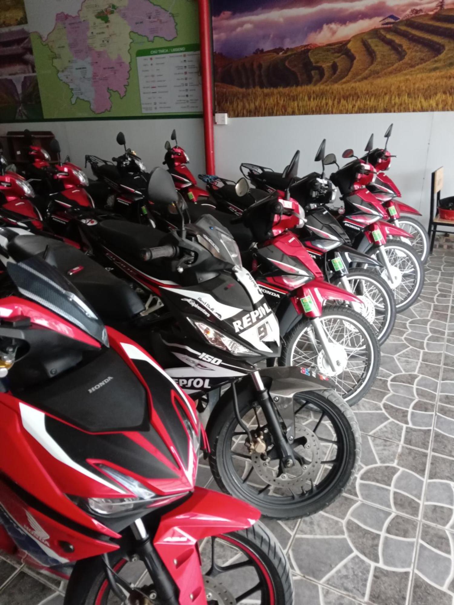 Lang Lap Viethung Hostel-Motorbikes For Rental - Tour חדר תמונה